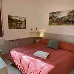 公寓式酒店 卡普契尼酒店 3*
