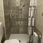 公寓式酒店 卡普契尼酒店 佩斯基耶拉德加达
