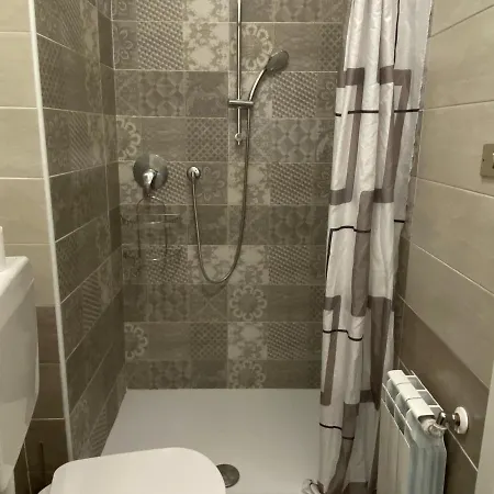 アパートホテル Residenza Cappuccini ペスキエーラ・デル・ガルダ