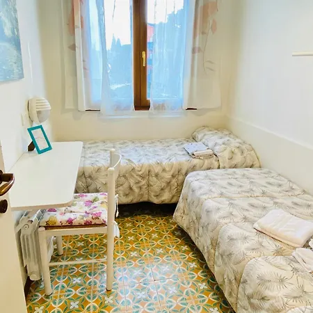 Residenza Cappuccini アパートホテル 3*